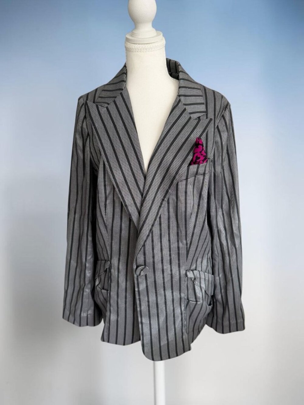 ALBERTO MAKALI Vintage Gray Striped Blazer Size 14